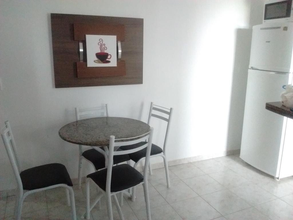 דירות קאלדס נובאס Flat No Cezar'S Park מראה חיצוני תמונה